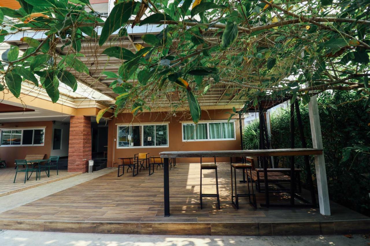 Dd Place Suphan Buri Exterior photo